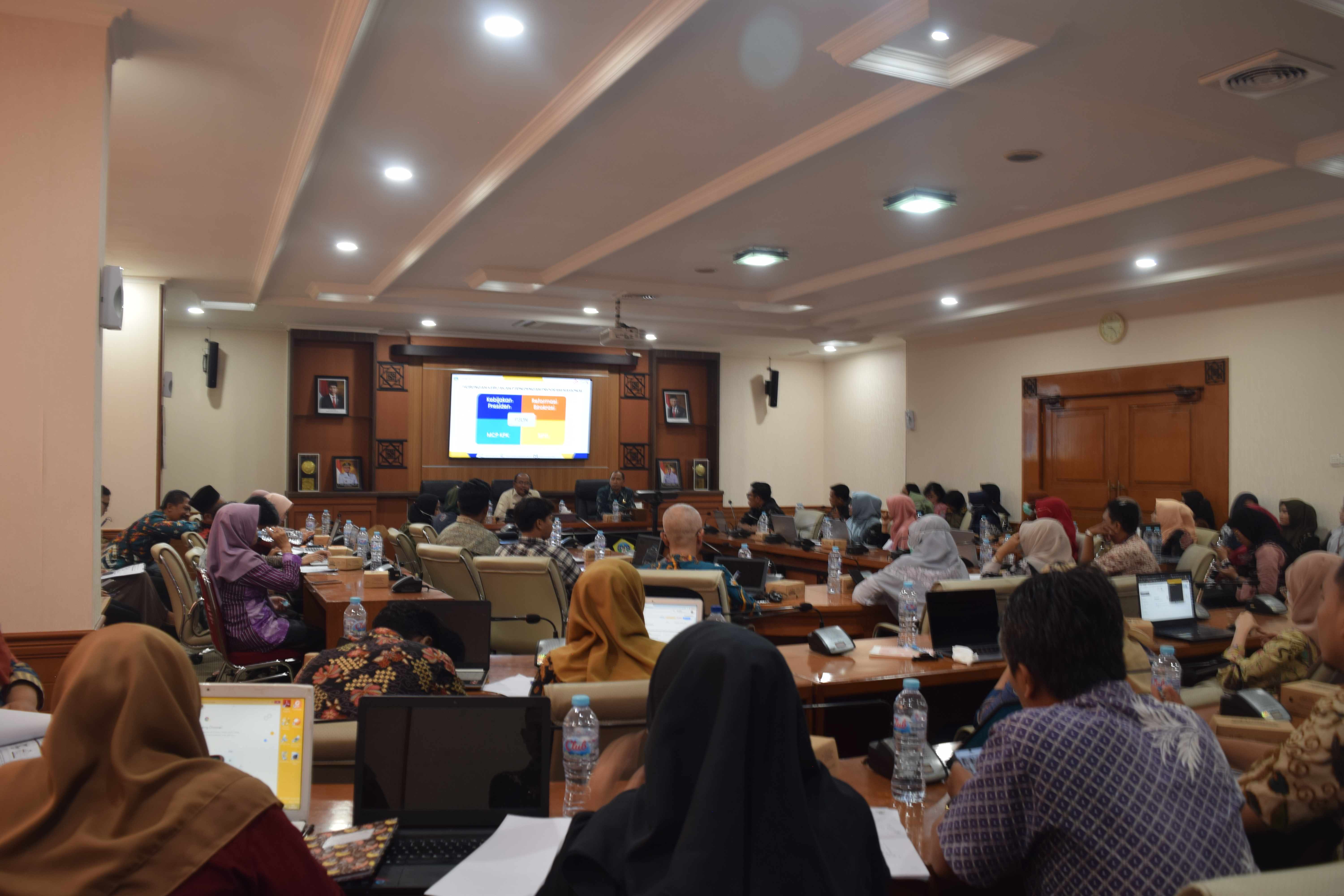 SOSIALISASI & BIMTEK P3DN